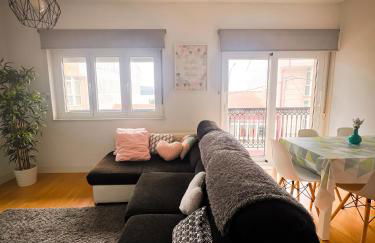 Vivienda de uso turístico Piso de Castro - Foto 3