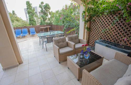 Maleme Kefi - Photo 58