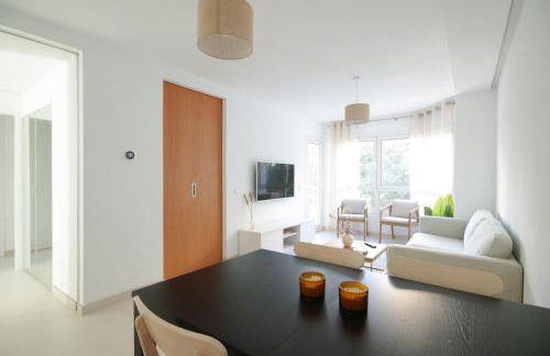 Beautiful apartment for a short stay - Photo 36