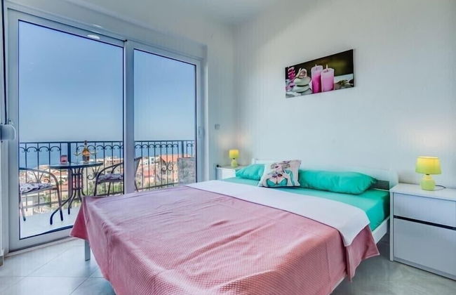 MarBok Apartments with SeaView - Photo 9