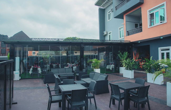 The Violets Hotel and Apartments - Foto 5