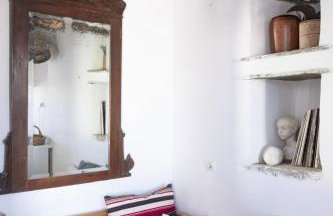 Daphnis the Artist s House - Photo 54