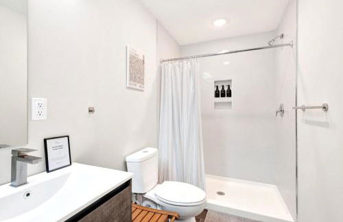 Spacious Center City 3BR 4BA with Arcade - Sleeps 8 - Foto 31