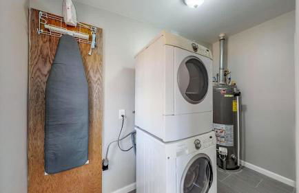 Charming Three Bedroom Home in Littleton - Foto 27