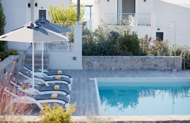 Eleia Seafront Rooms & Villas - Photo 53