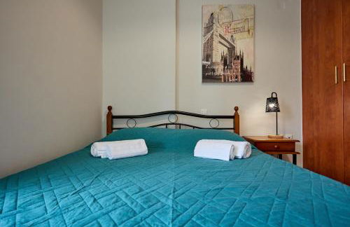 Chios Town Apartment - Heart Of Chios Town With 2 Minute Walk To The Beach - Photo 26