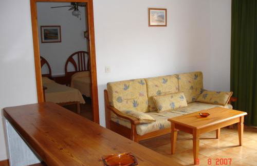 Apartamentos Vista al Puerto - Foto 15