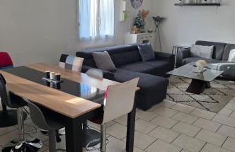 Appartement cosy spacieux parking gratuit en face - Foto 15