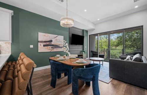 Stunning Penthouse Double King Suite on Butler Street with rooftop deck and free off street parking - Foto 11