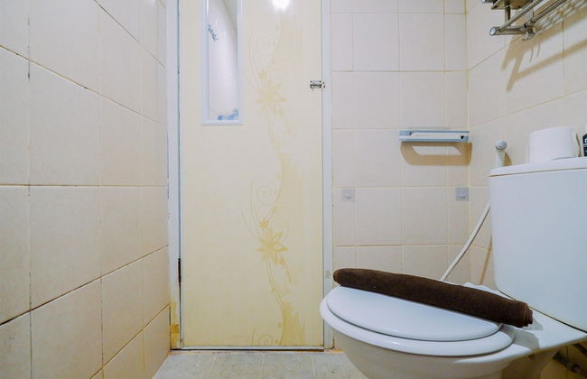 Comfy 1BR with Extra Room Podomoro Golf View Apartment - Photo 12