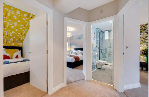 3BR Georgian Quarter Coach Houses - Private Parking - Foto 50