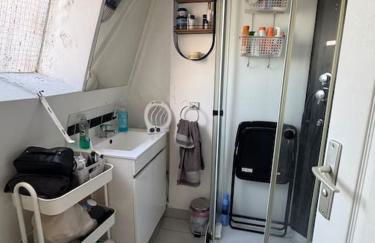 Appartement sous le toits de Paris - Foto 4