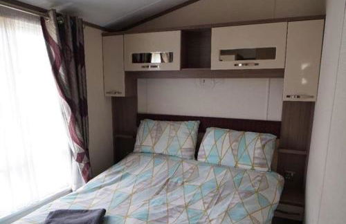 Caravan - Sleeps 8 - Pets Ok - Parking - Foto 12