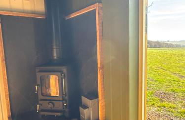 'Russet' Hut on fruit farm - Foto 21