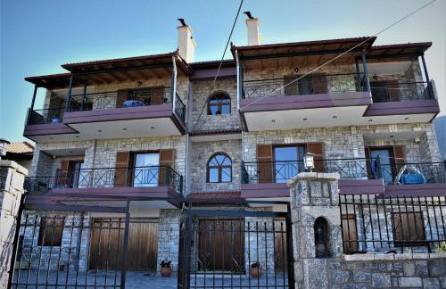 Mainades House - Photo 4