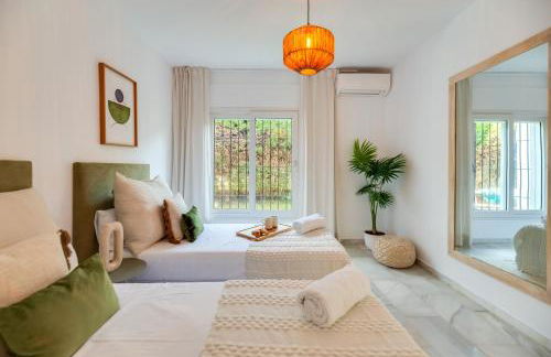 VACATION MARBELLA I Villa Sirio, Golf-Front Villa, Private Heated Pool, Privacy, 10 min from Puerto Banus - Foto 47