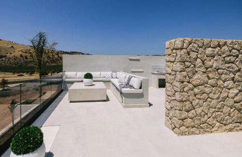 Celeste Luxury Villas - Photo 45