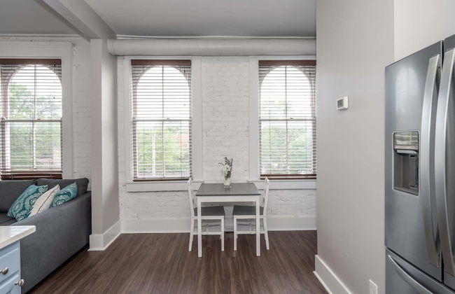 Heart of Mainstrasse Suites - Photo 35