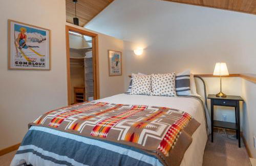 Greyhawk Condo 09 - Photo 18