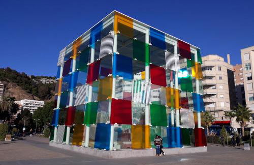 Stay Home & Away in the Heart of Historic Town of Malaga - Photo 43