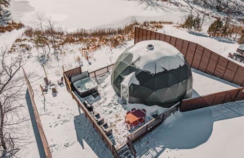 Luna Dome - Lakefront with Hot Tub, Wi-Fi, Sleeps 4 - Foto 28