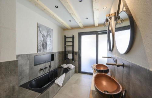 Wetzstoa Chalet in Unterammergau mit Sauna und Whirlpool - Foto 28