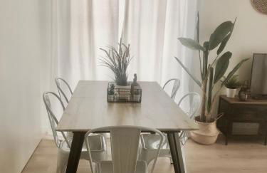 Precioso Piso Monzón Terraza, PARKING,PISCINA,zona de juegos - Photo 2