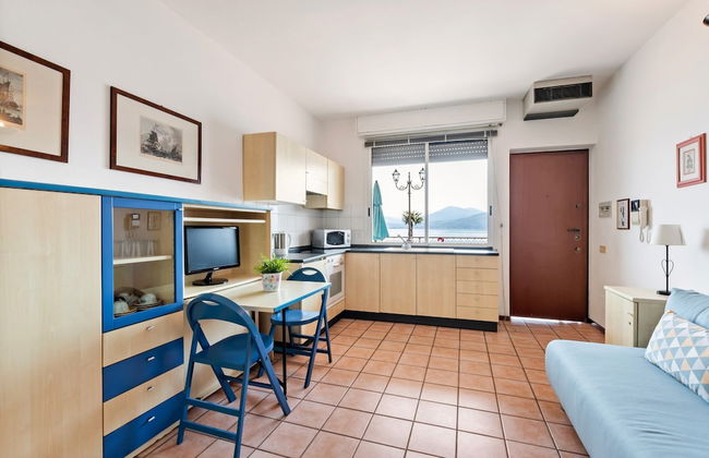 Apartment in Oggebbio With Sea View Terrace - Foto 26