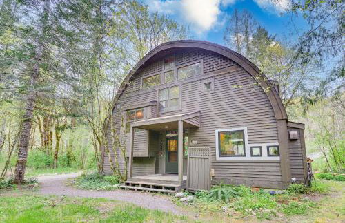 Riverfront Skykomish Cabin with Private Hot Tub! - Foto 28