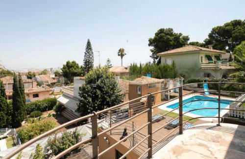 EXCLUSIVA CASA INDEPENDIENTE 16 ppl - Foto 11