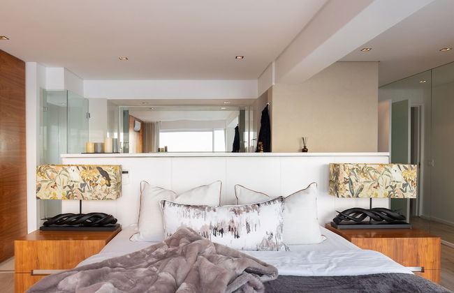 Clifton YOLO Spaces – Clifton Beachfront Penthouse - Photo 7