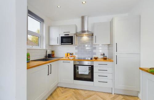 Westcliff apartment with free parking - Foto 9