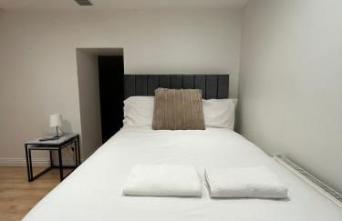 Two Bedroom Apartment in Prime Location - Foto 19