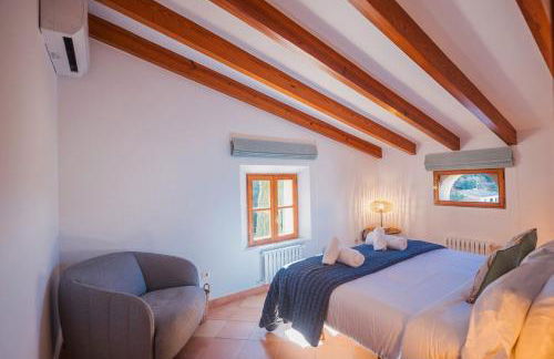 Villa renovada vista al mar y piscina climatizada - Foto 45