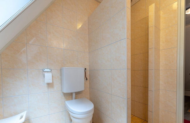 Free Holiday Home With big Garden - Photo 25