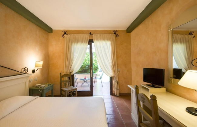 Sardinian-style Resort 2 Bedroom Apartments Sleeps 7 - Foto 6