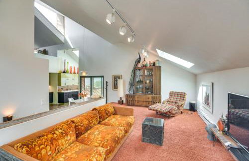 Boulder Barrett House on Mtn Peak with Hot Tub - Photo 5