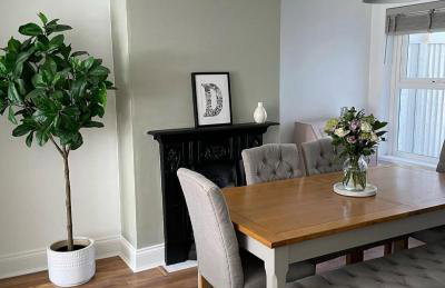 Emerson House, dog friendly with log burner close to waters edge and harbour - Photo 7