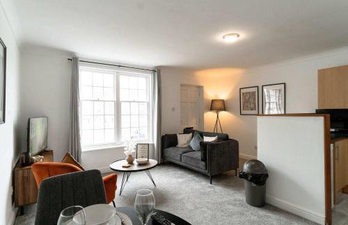 Bright 1 Bed Seaside Apartment - Harbour Views - Foto 1