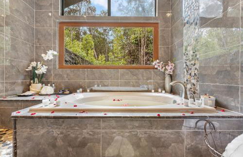 Volcano Tea House Cottage-SpaBath-HotTub-FirePlace - Foto 17