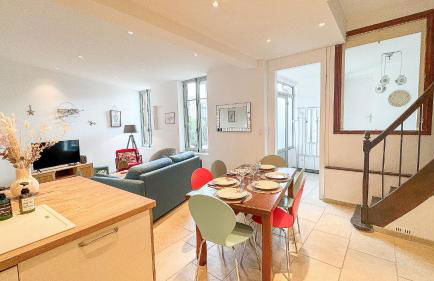 Maison La Djoon,Vue Cité, centre ville Spa Jardin - Foto 16