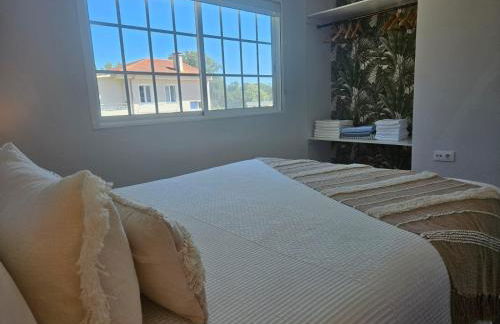 Frente al Mar Primera Linea de Playa Samil - Foto 6