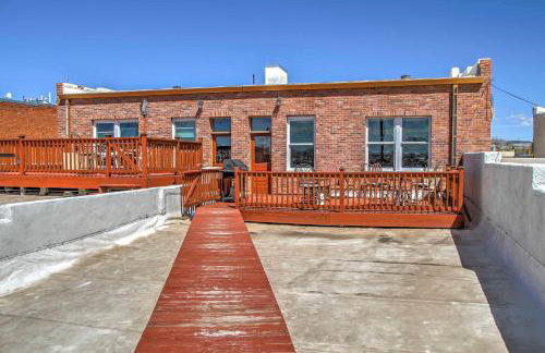 Vintage Downtown Laramie Apartment with Deck! - Foto 22