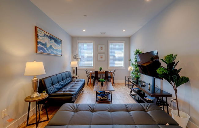 Luxury 2BD 2BA Near Logan Airport and T Station - Foto 13