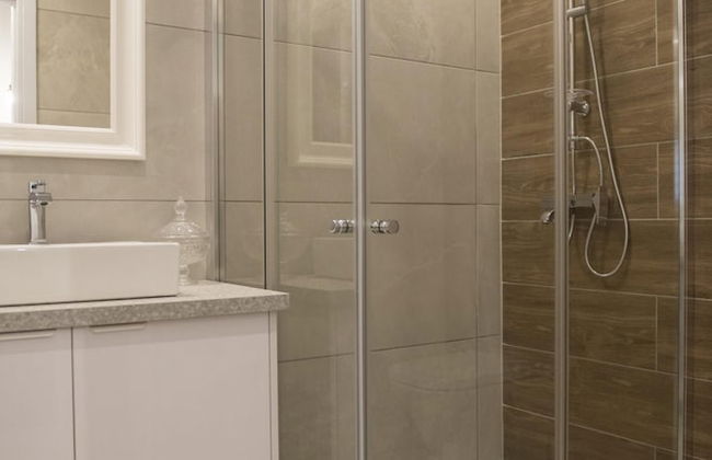 96 Nic1 - Stay Glam Skin Studio - Foto 54