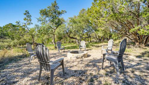 5 Mi to Dtwn Dripping Springs Cabin with Jacuzzi! - Foto 3