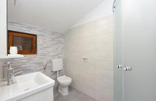 Apartman Magas with private pool - Photo 24