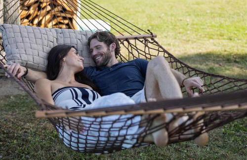 Tree-Top Lake-Front Cottage - Foto 27