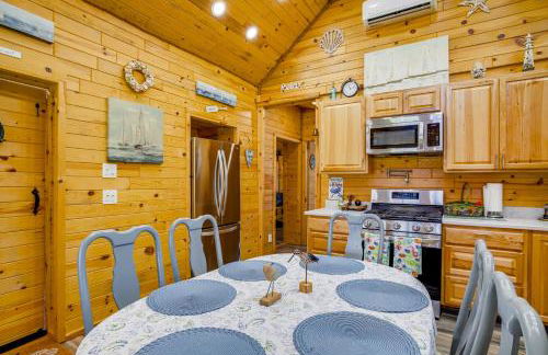 Maryland Retreat Walk to Bay, Beach and Boat Ramp! - Foto 8