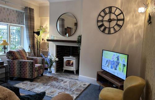 Beautiful 2-bed Cottage in Heysham Village - Foto 37